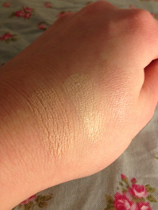 MUA Pro Base Conceal and Brighten Kit Porcelain Swatch Review