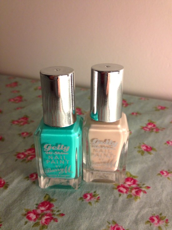 Barry M Gelly High Shine Nail Paint Polish Varnish Lychee Greenberry Swatched